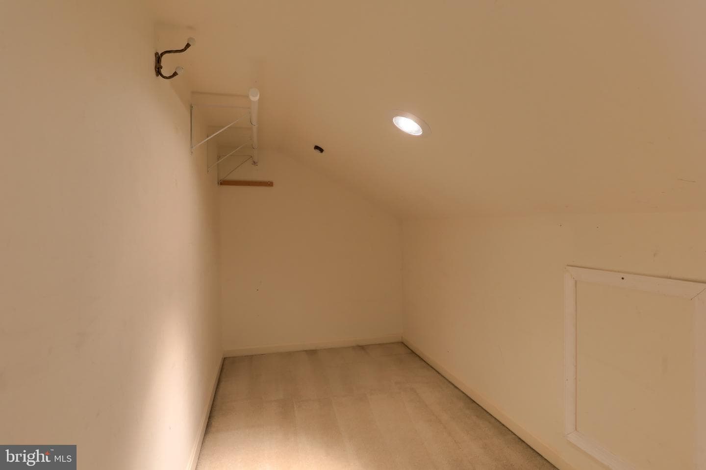 29 Cambridge Drive photo 32