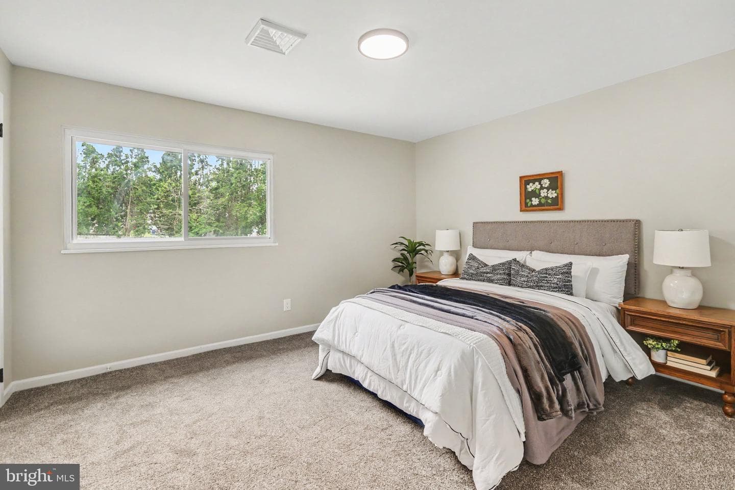 5577 Edsel Street photo 13