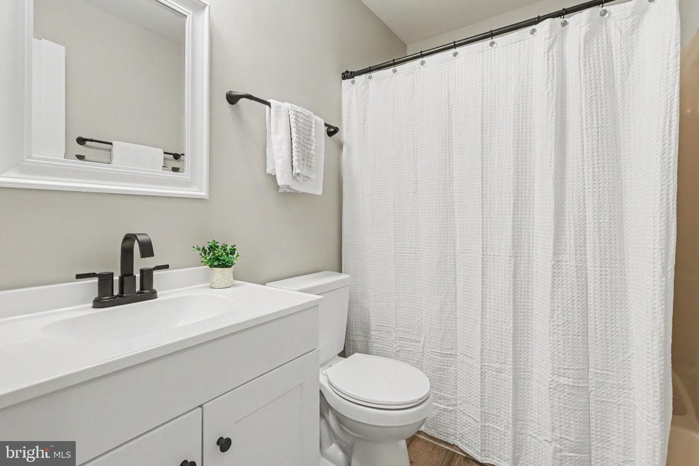 5577 Edsel Street photo 15