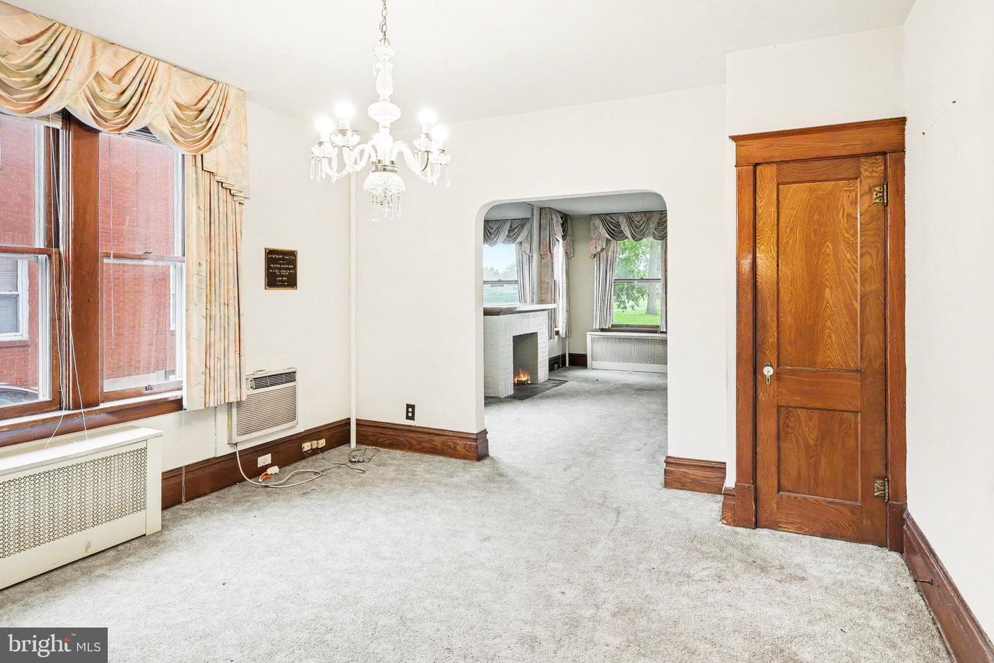508 Graham Street photo 6