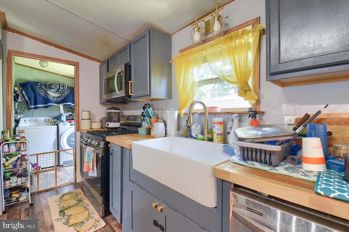 320 Caravan Ct photo 10