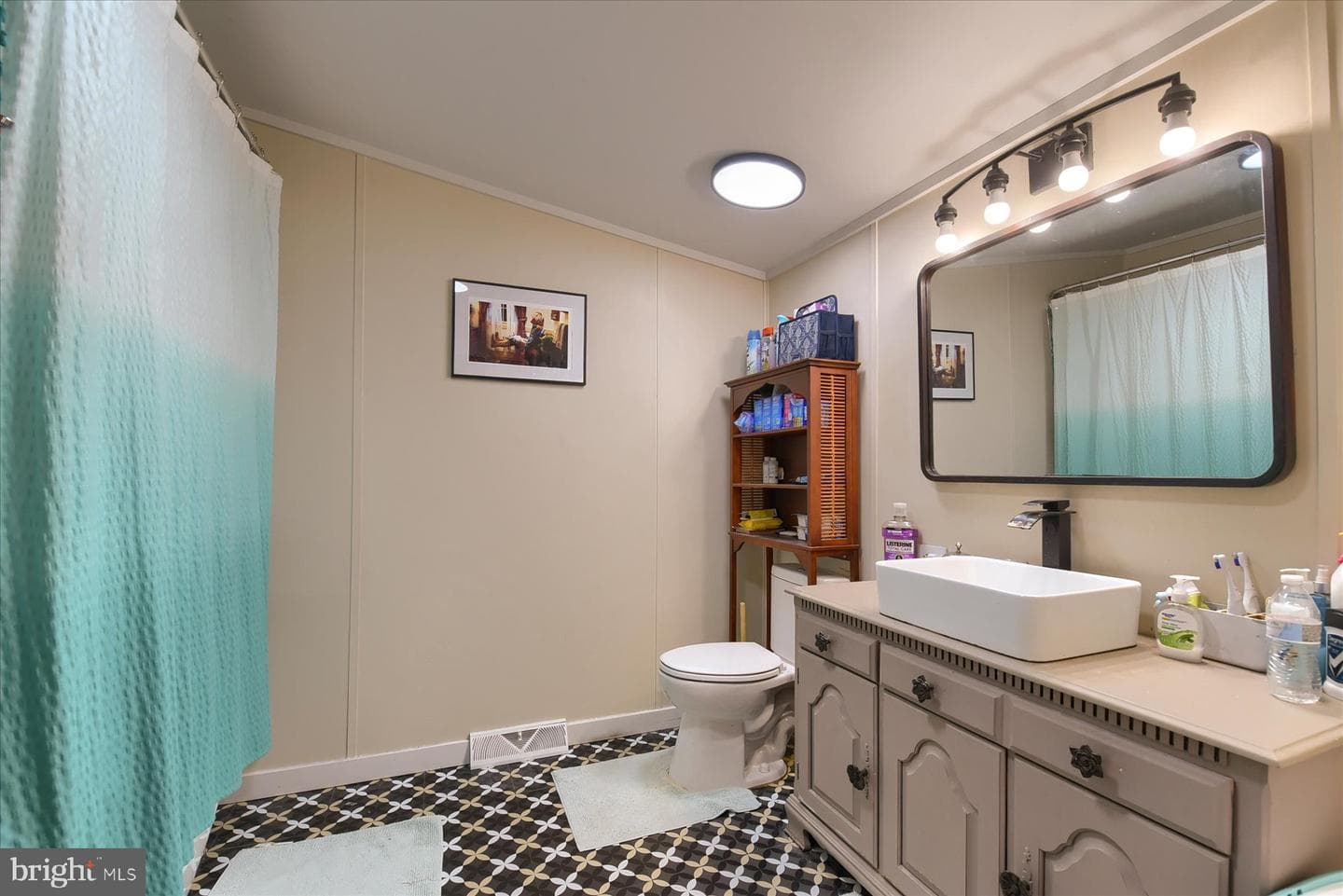 320 Caravan Ct photo 14