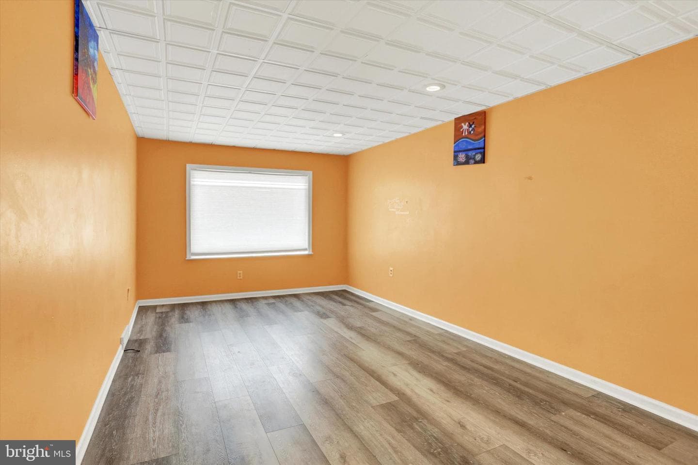 552 Oriole Court photo 20
