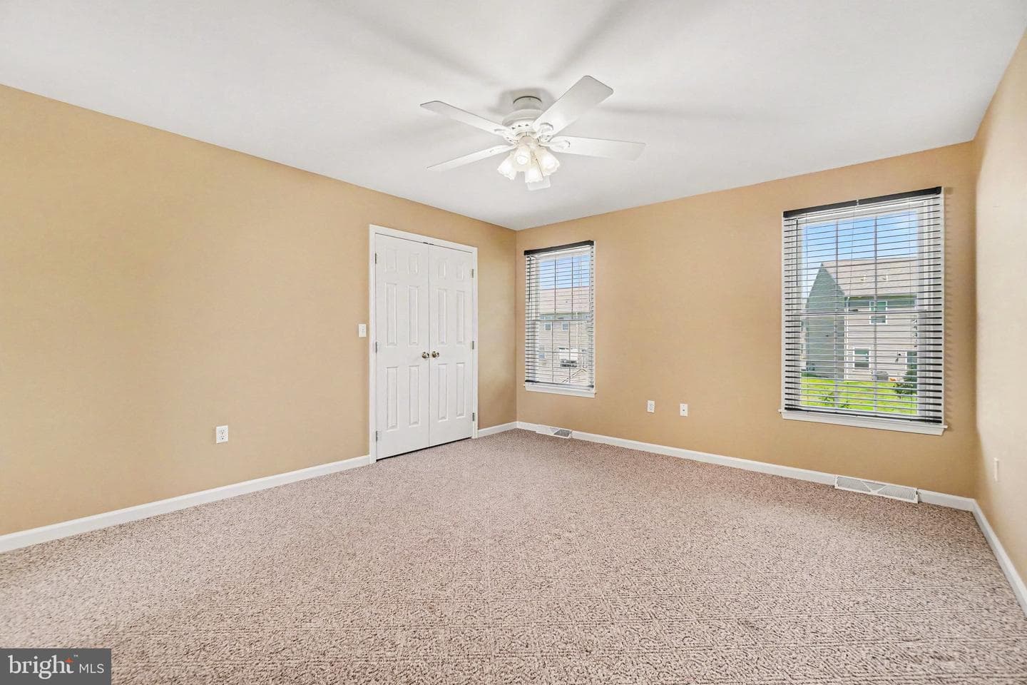 1140 Woodridge Drive photo 16