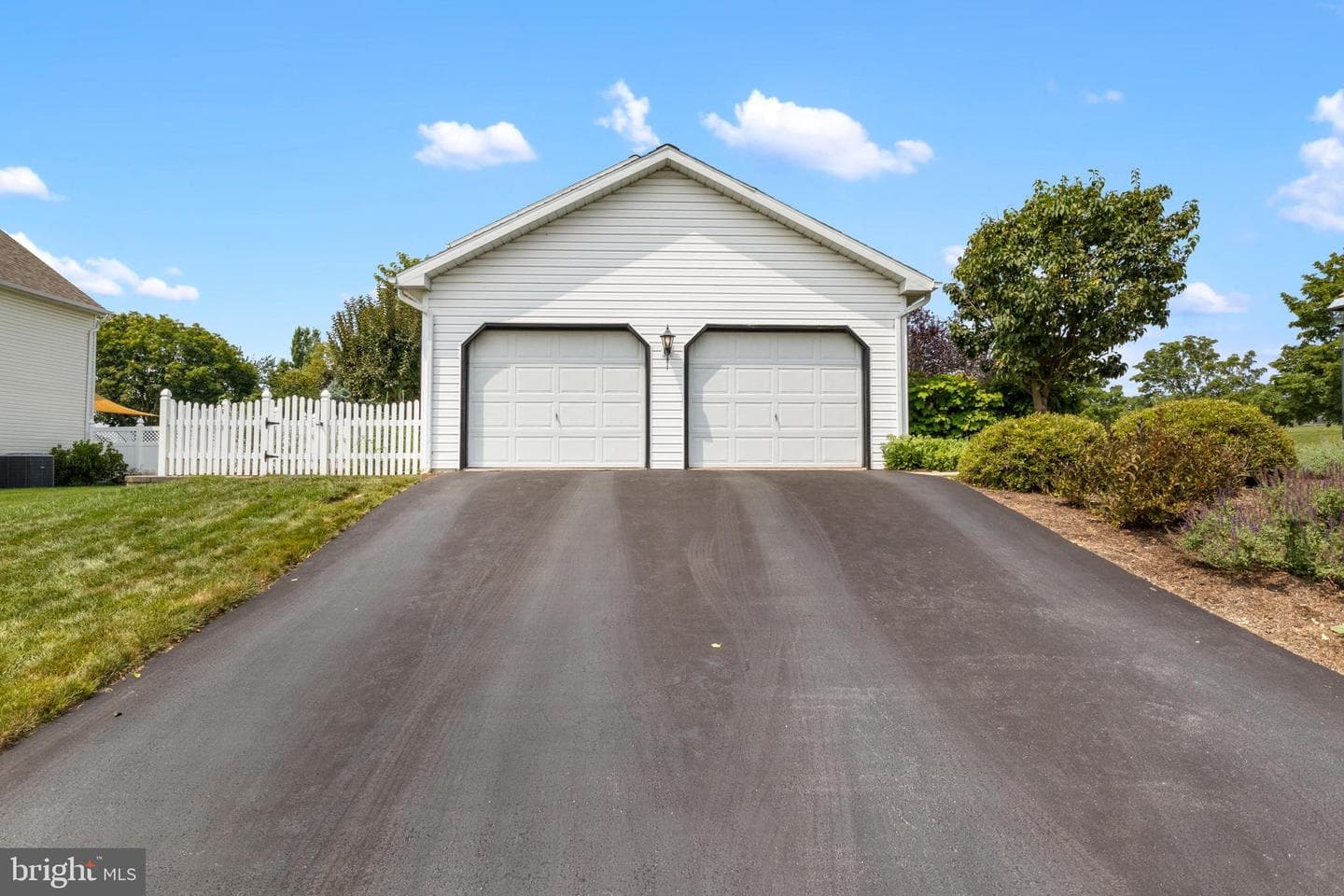 6414 Churchill Road photo 54