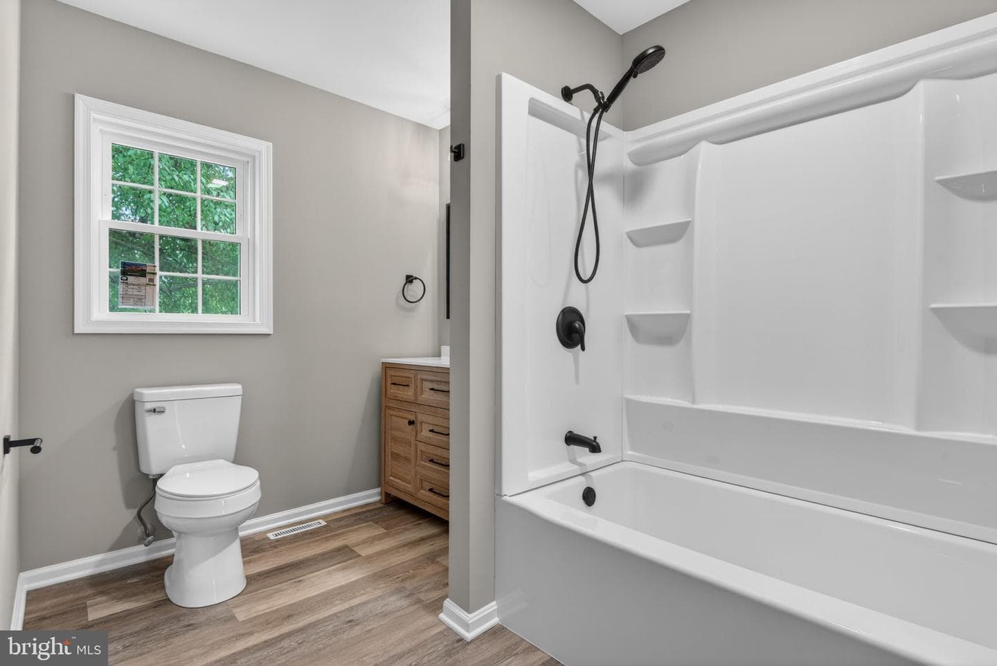 1770 Oberlin Road photo 18