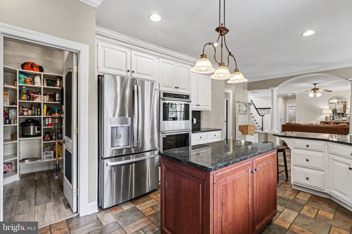 2312 Forest Ln photo 13