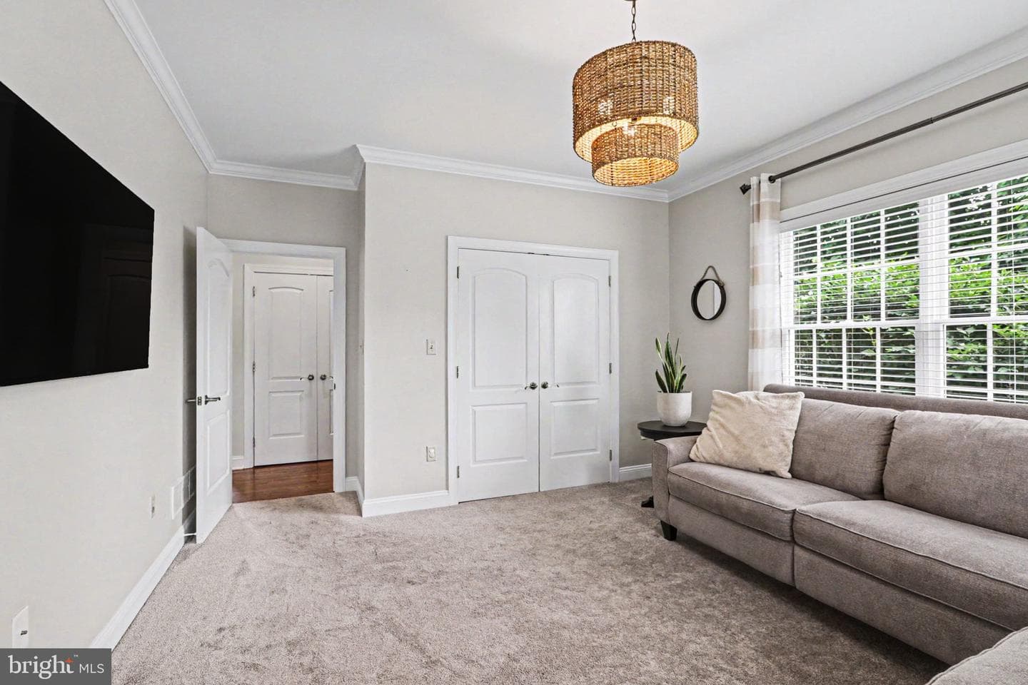 2312 Forest Ln photo 18