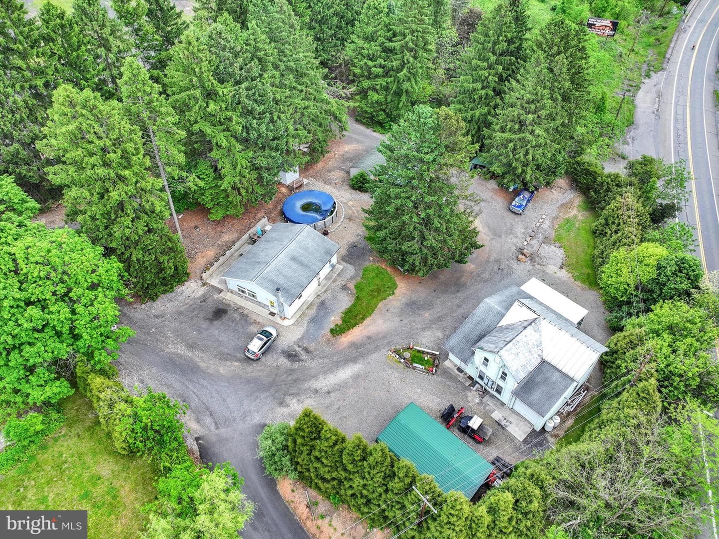 239 Hill Street photo 29