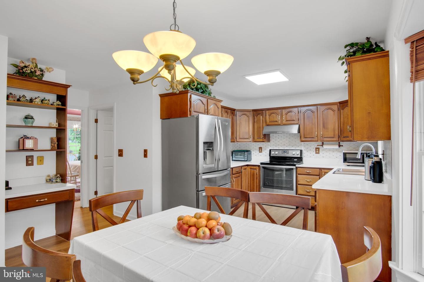 2018 Southpoint Drive photo 14