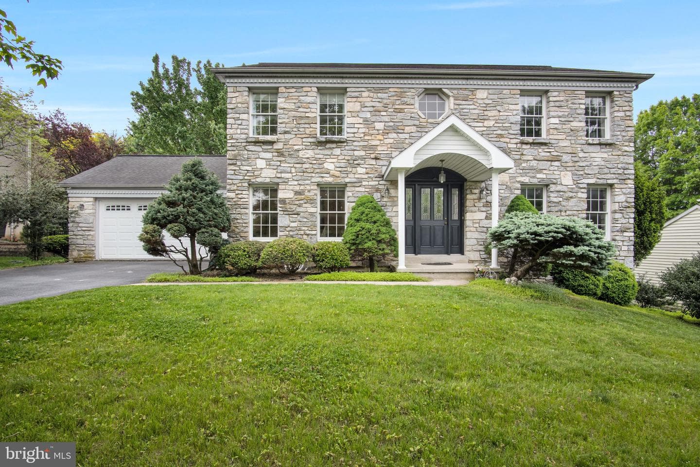 2018 Southpoint Drive, Hummelstown