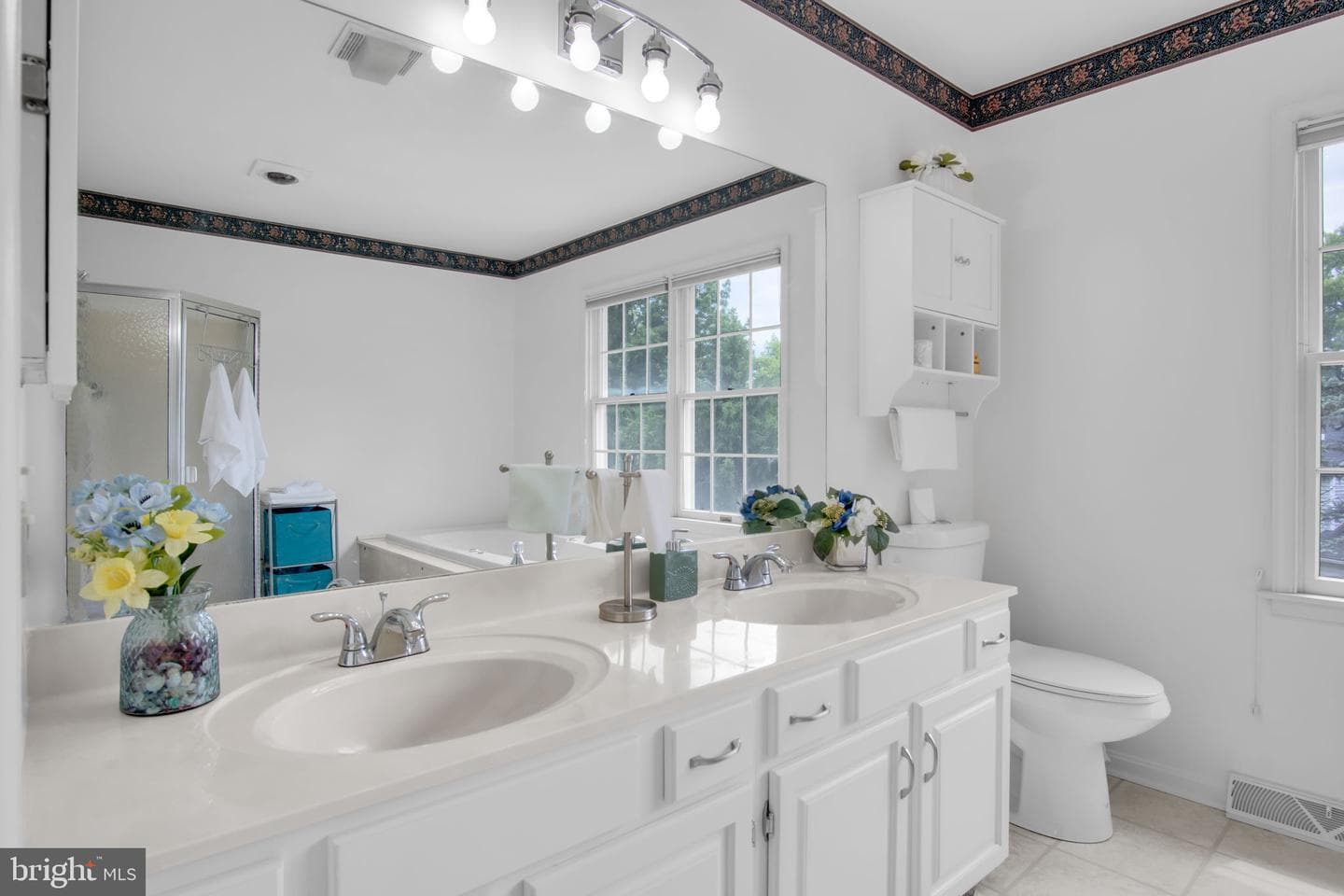 2018 Southpoint Drive photo 23