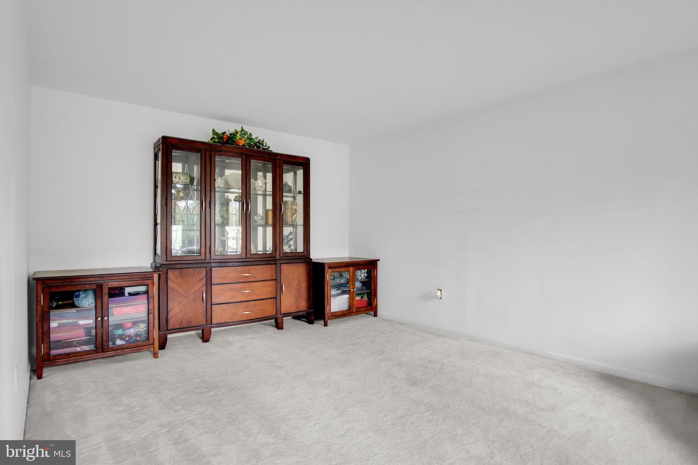 2018 Southpoint Drive photo 7