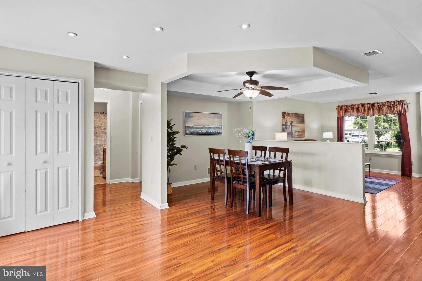 128 Hiddenwood Drive photo 14