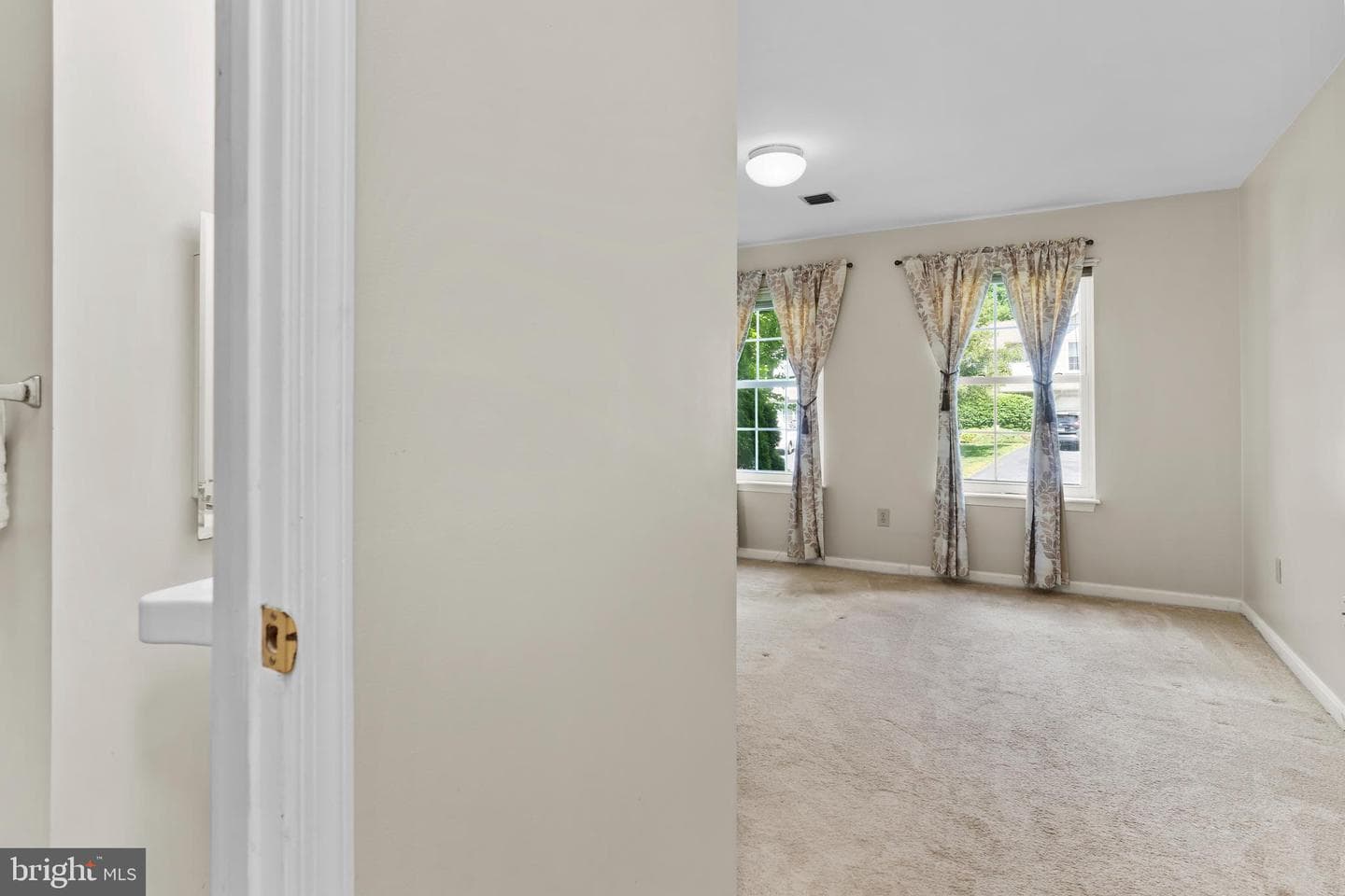 128 Hiddenwood Drive photo 19