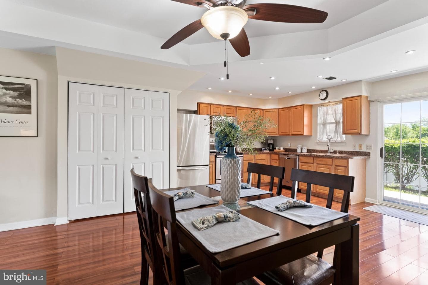 128 Hiddenwood Drive photo 8