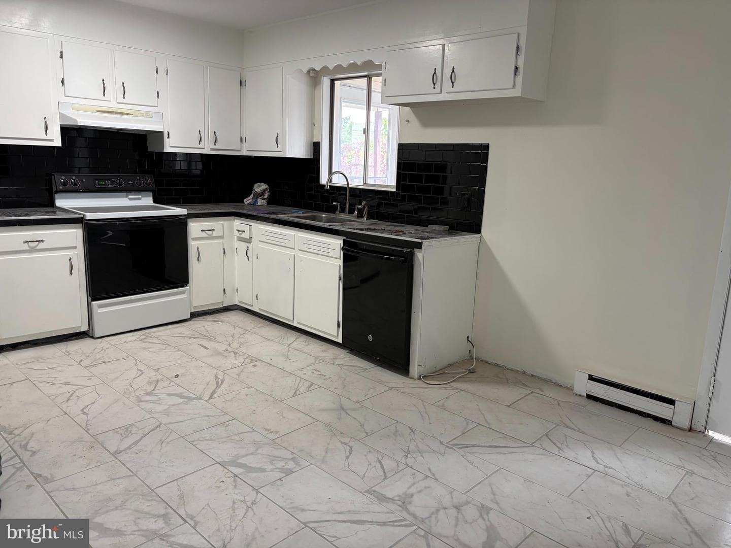 479 Sue Drive photo 11