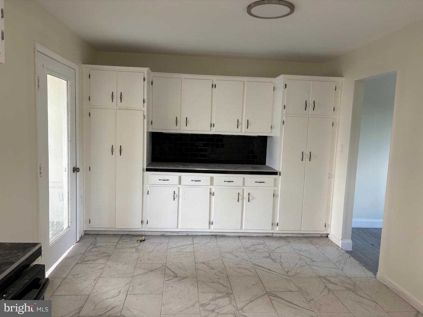 479 Sue Drive photo 12