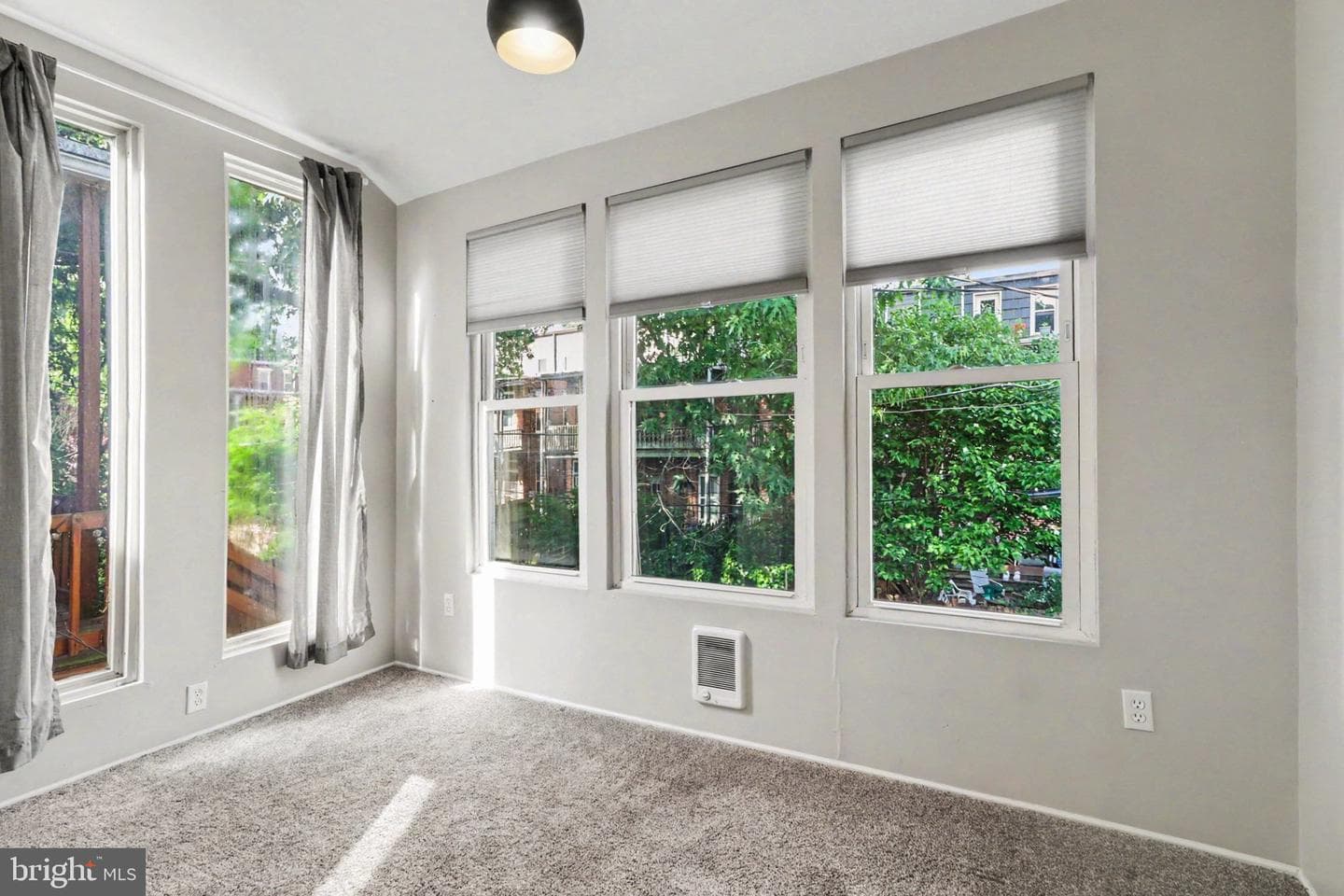 1710 Green Street photo 18