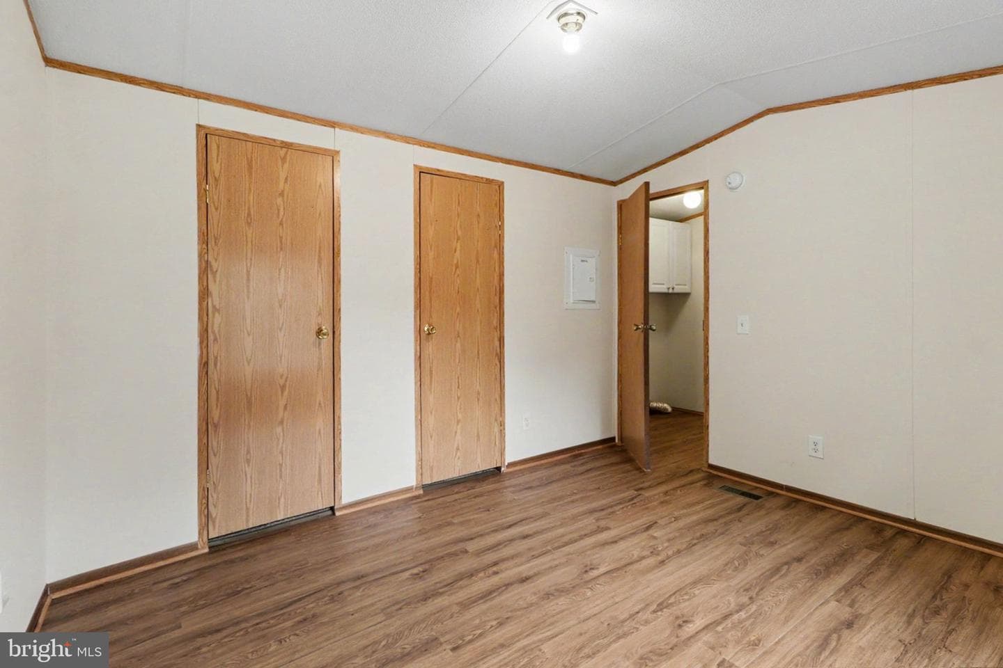 73 S Elmer Avenue photo 13