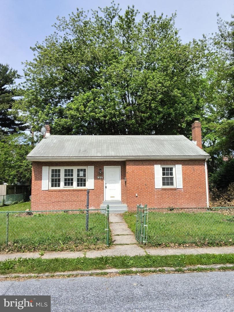 3912 Kingsley Drive, Harrisburg