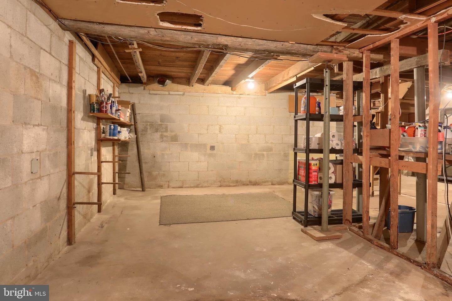 6767 Schoolhouse Road photo 35