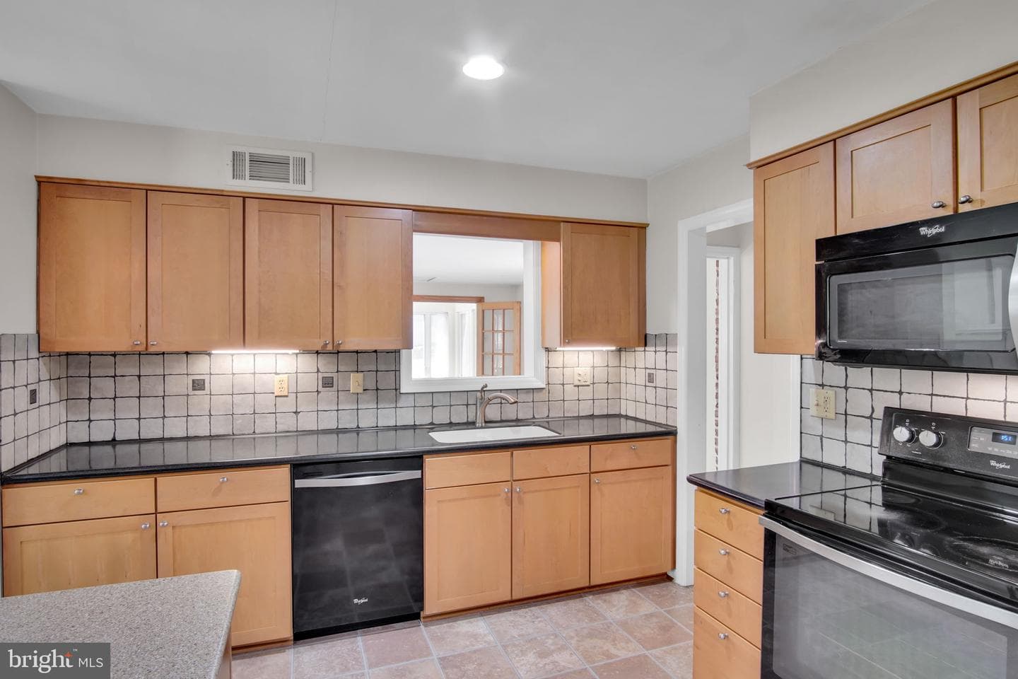 118 Sand Road photo 16