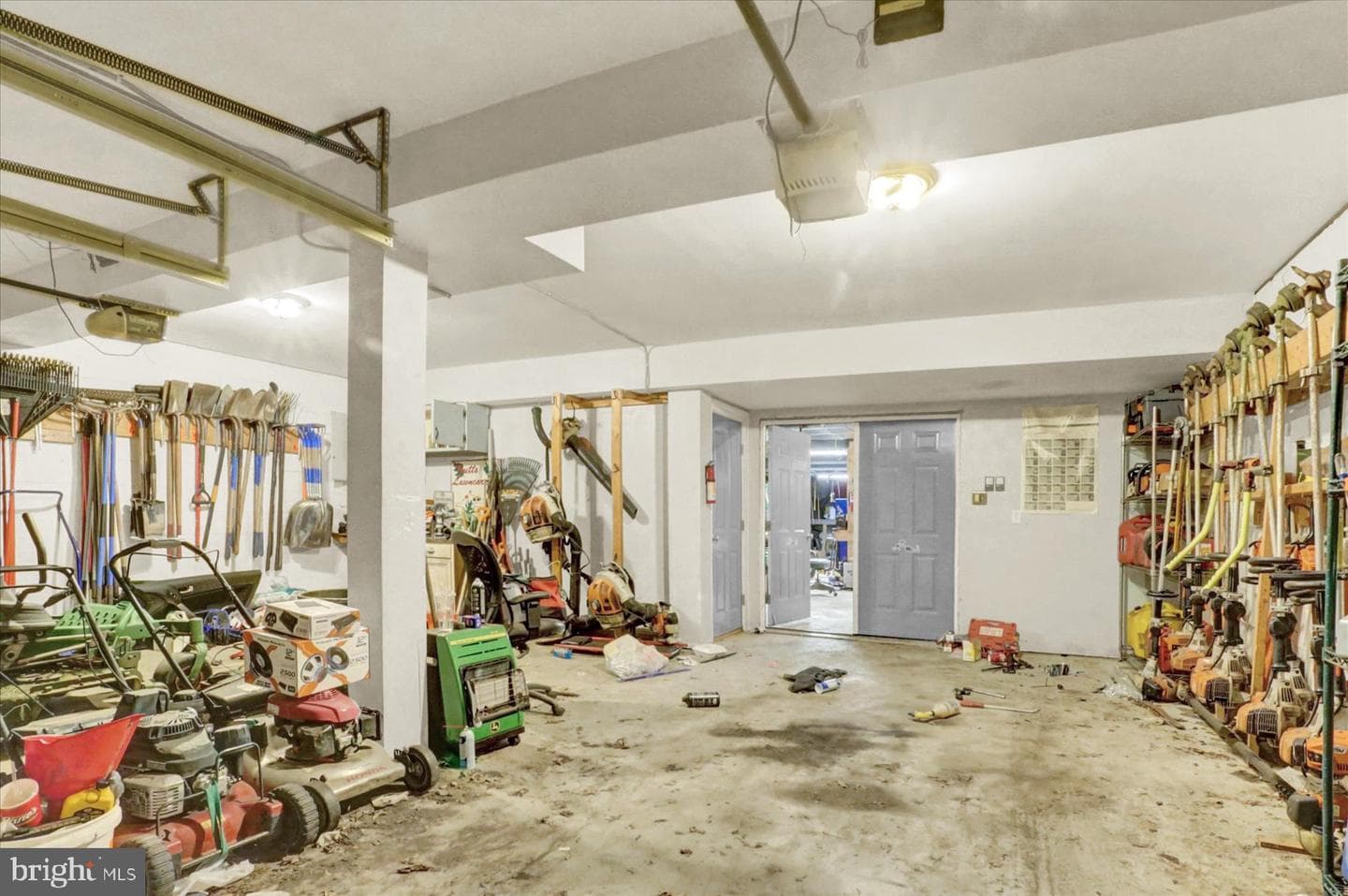 148 Edward Drive photo 35
