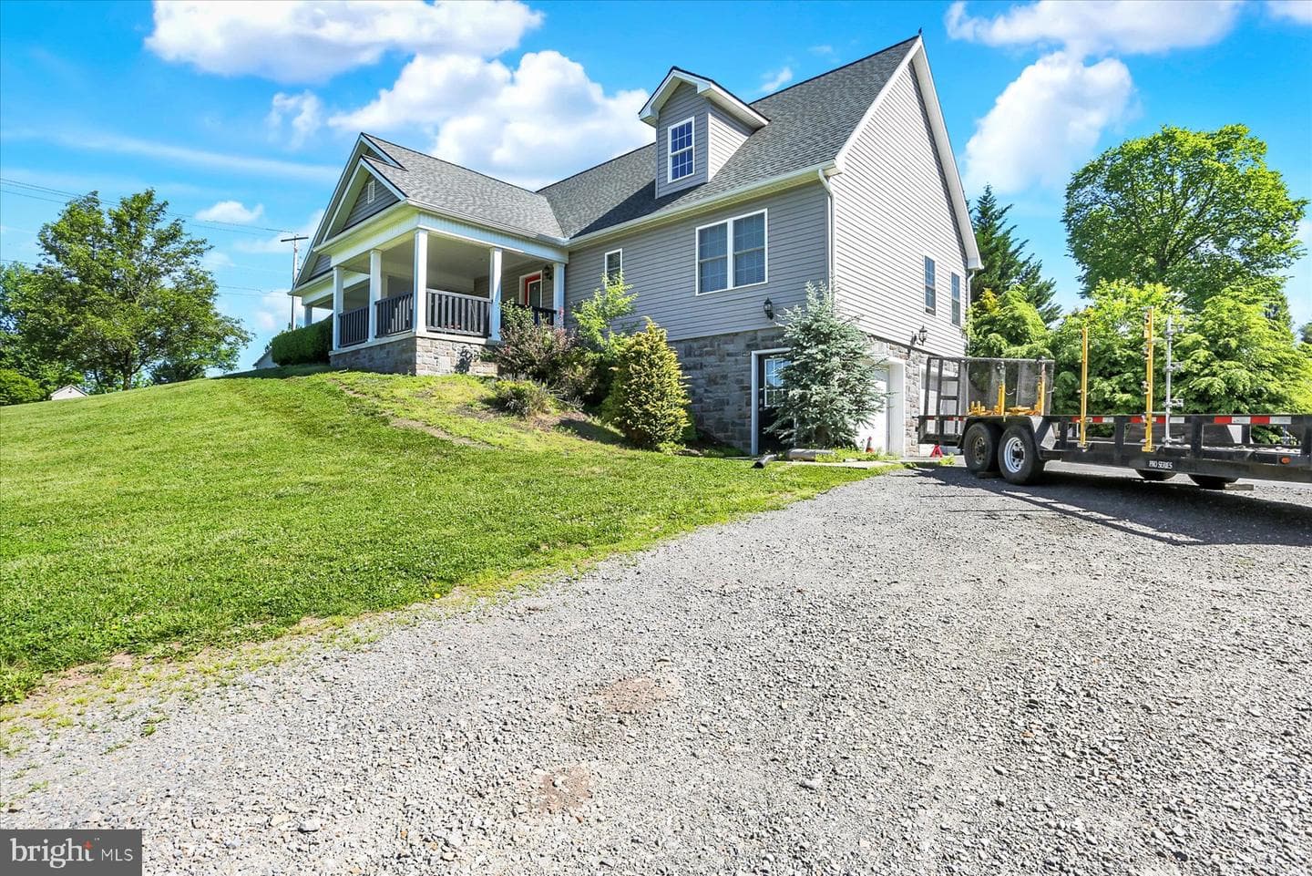 148 Edward Drive photo 4