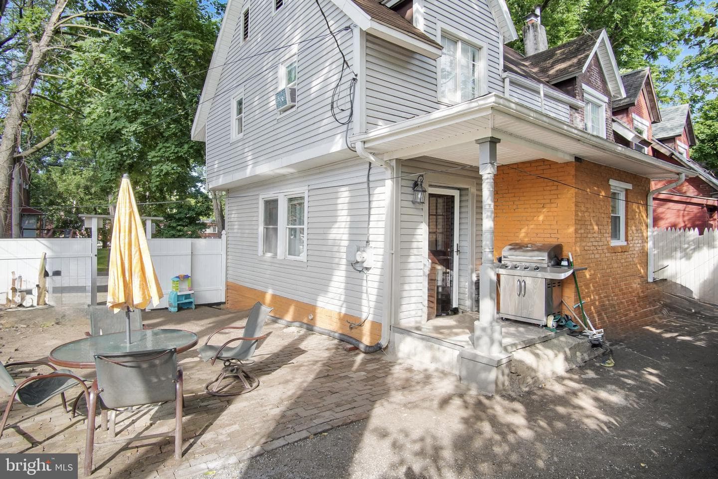 1516 S 12th Street photo 29