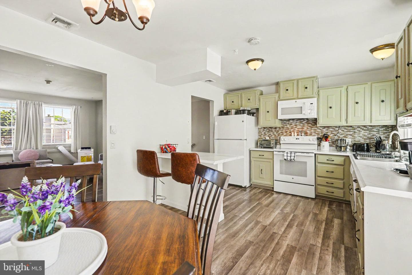 1288 Wandering Way photo 10
