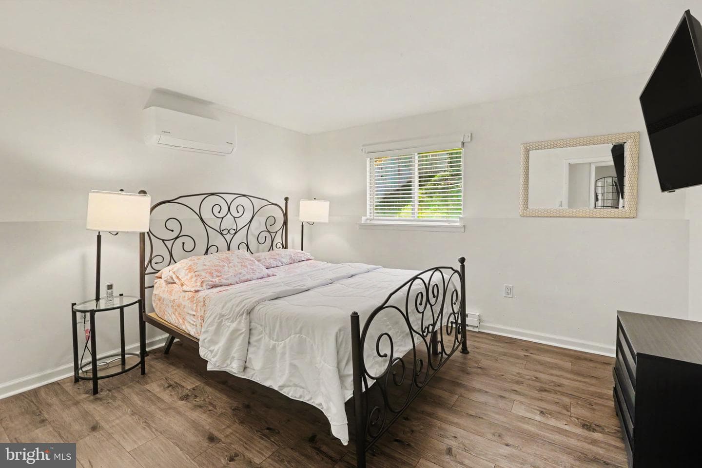 1288 Wandering Way photo 17
