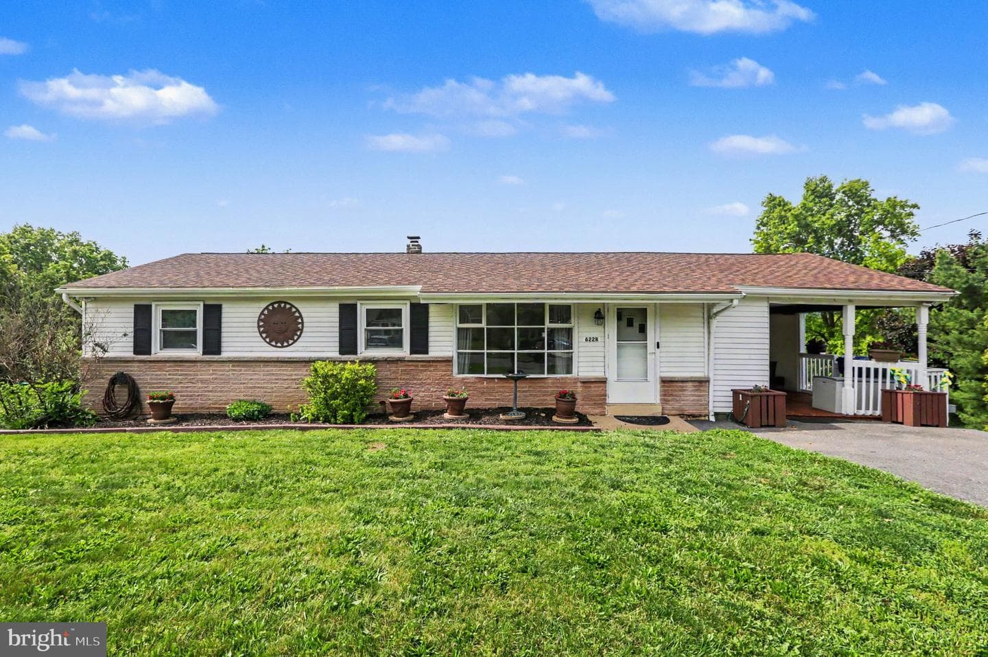 6228 Elmer Avenue photo 1