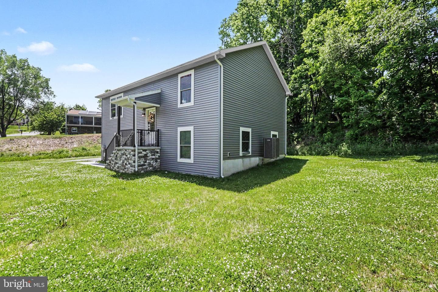 1312 Edgemont Road photo 3