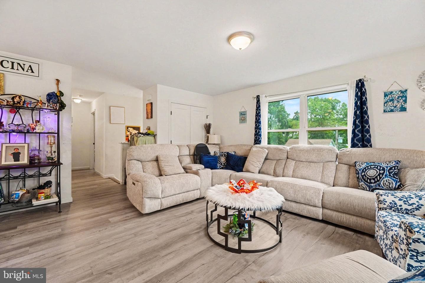 1312 Edgemont Road photo 4