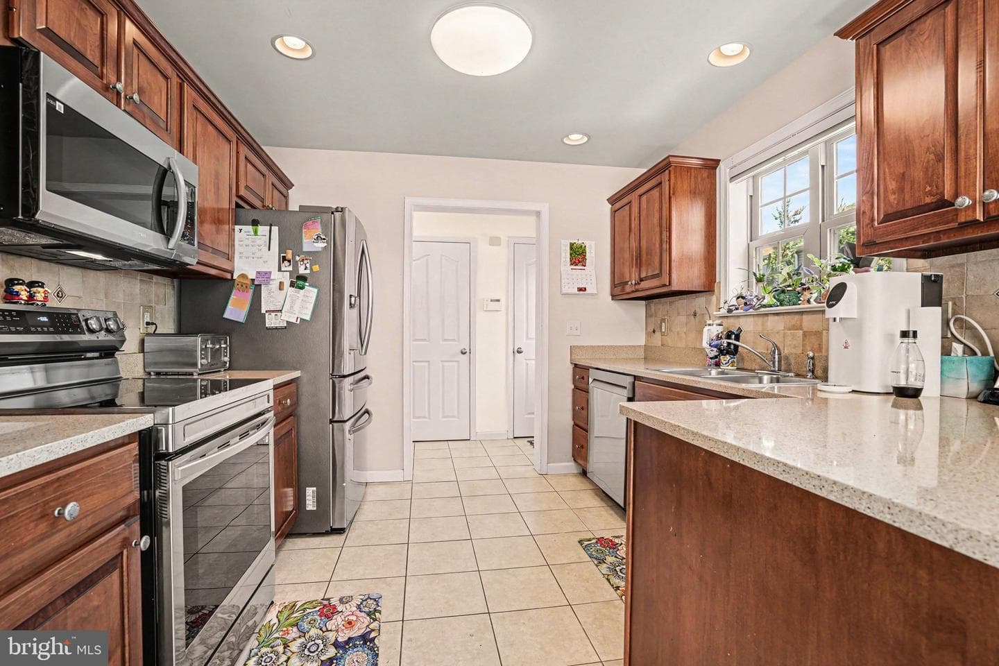 2648 Amanda Drive photo 10