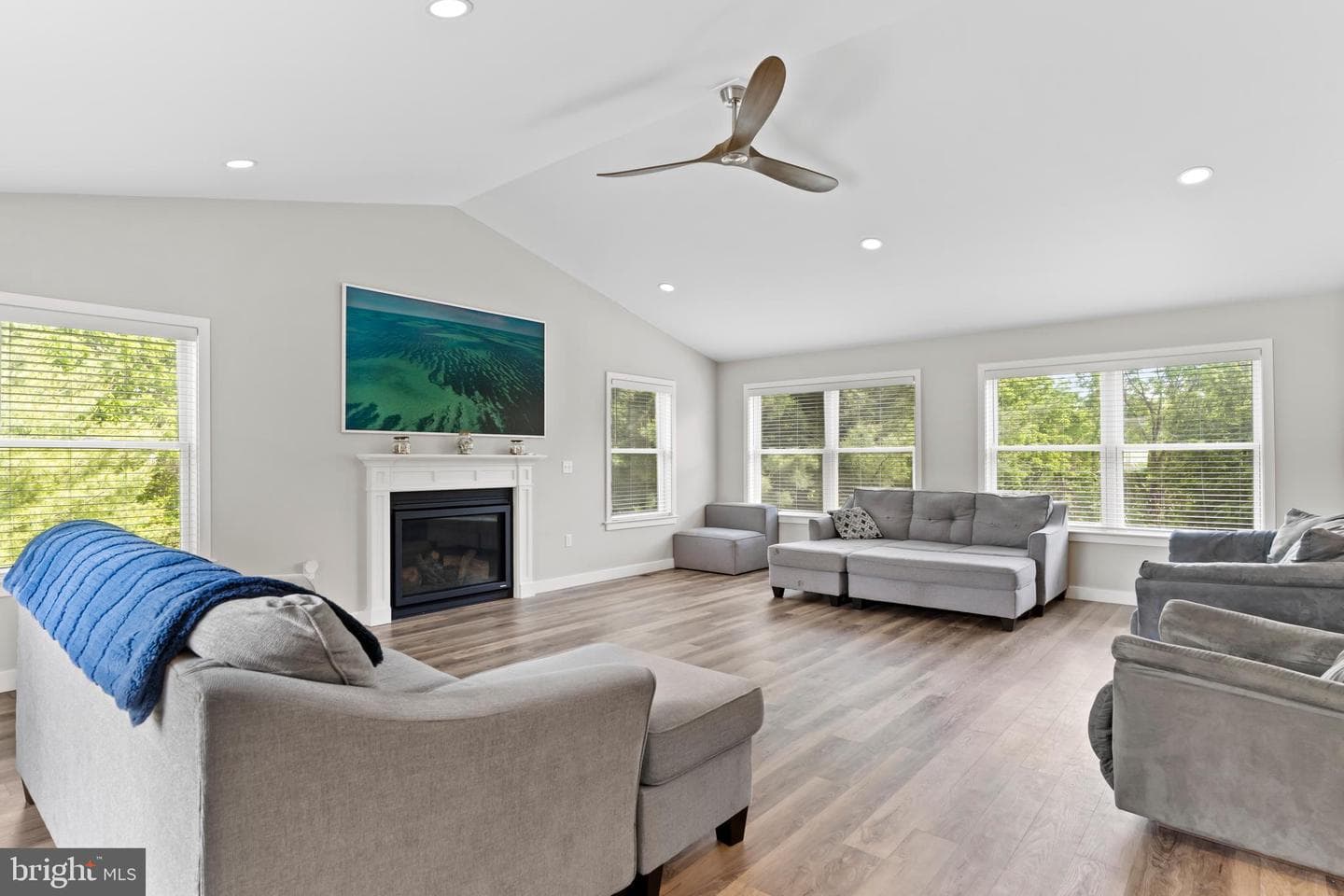 1805 Boxwood Cove photo 24