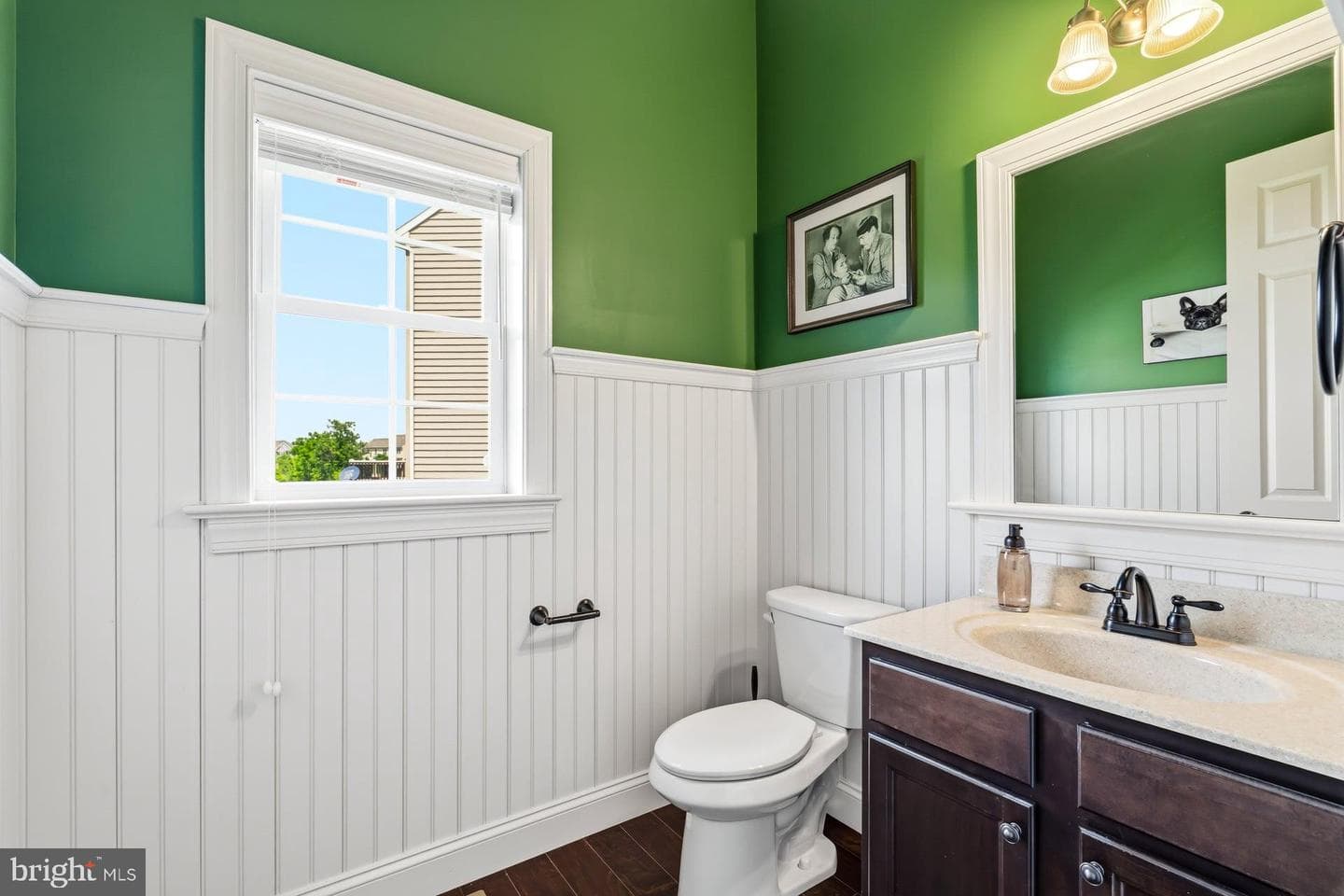 140 Woods Edge Dr photo 22
