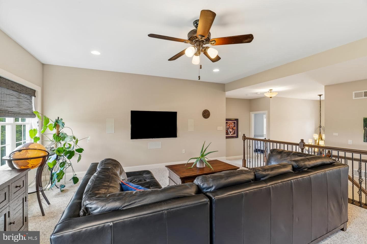 140 Woods Edge Dr photo 42