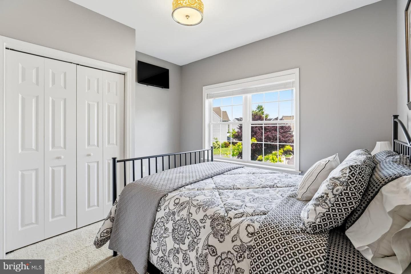 140 Woods Edge Dr photo 43