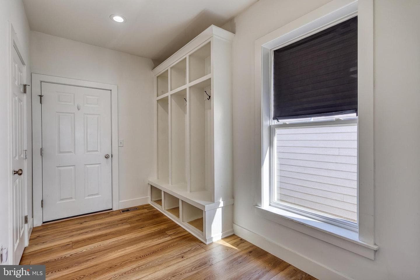 2418 Hawthorne Drive photo 40