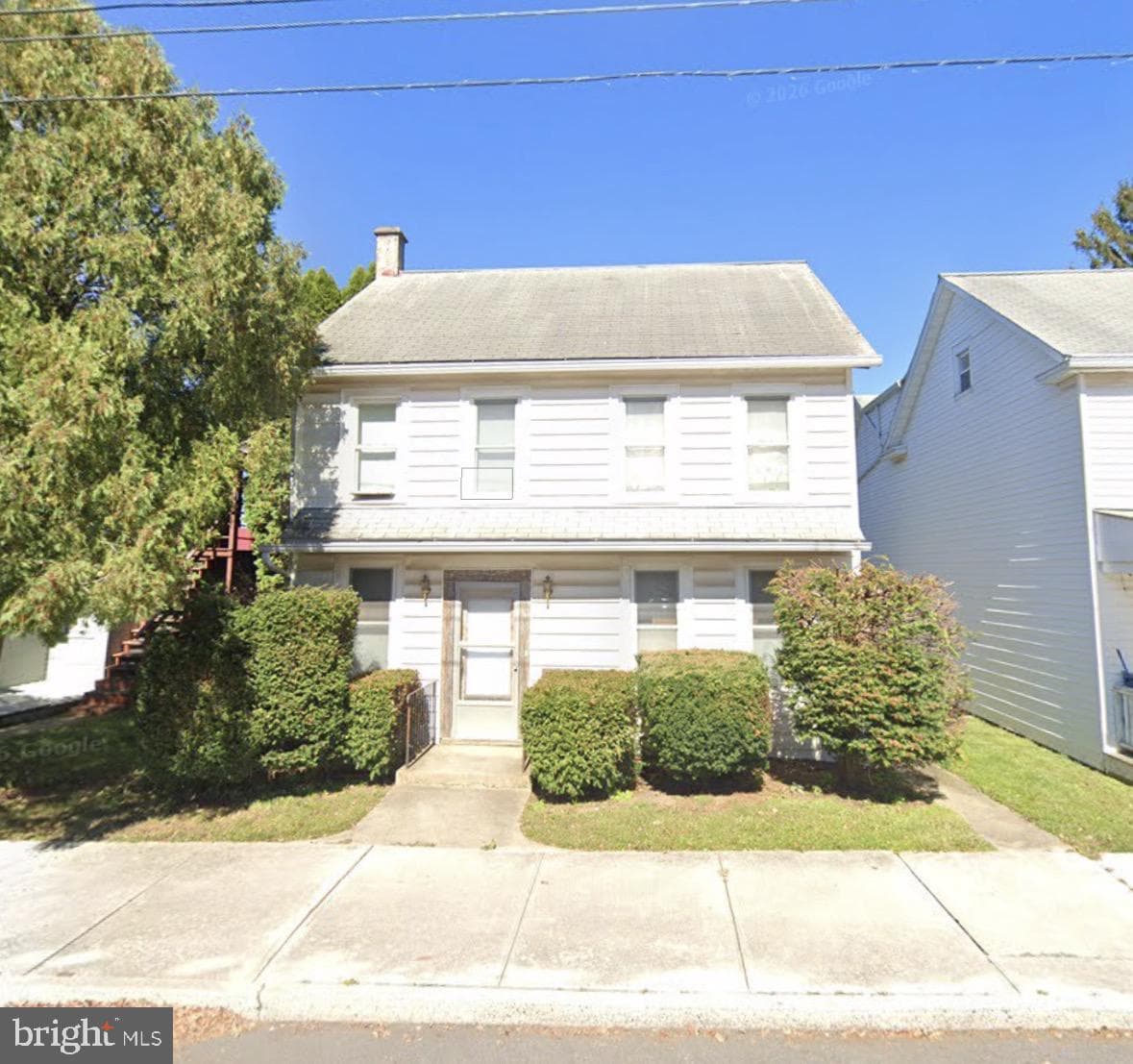 318 W High Street