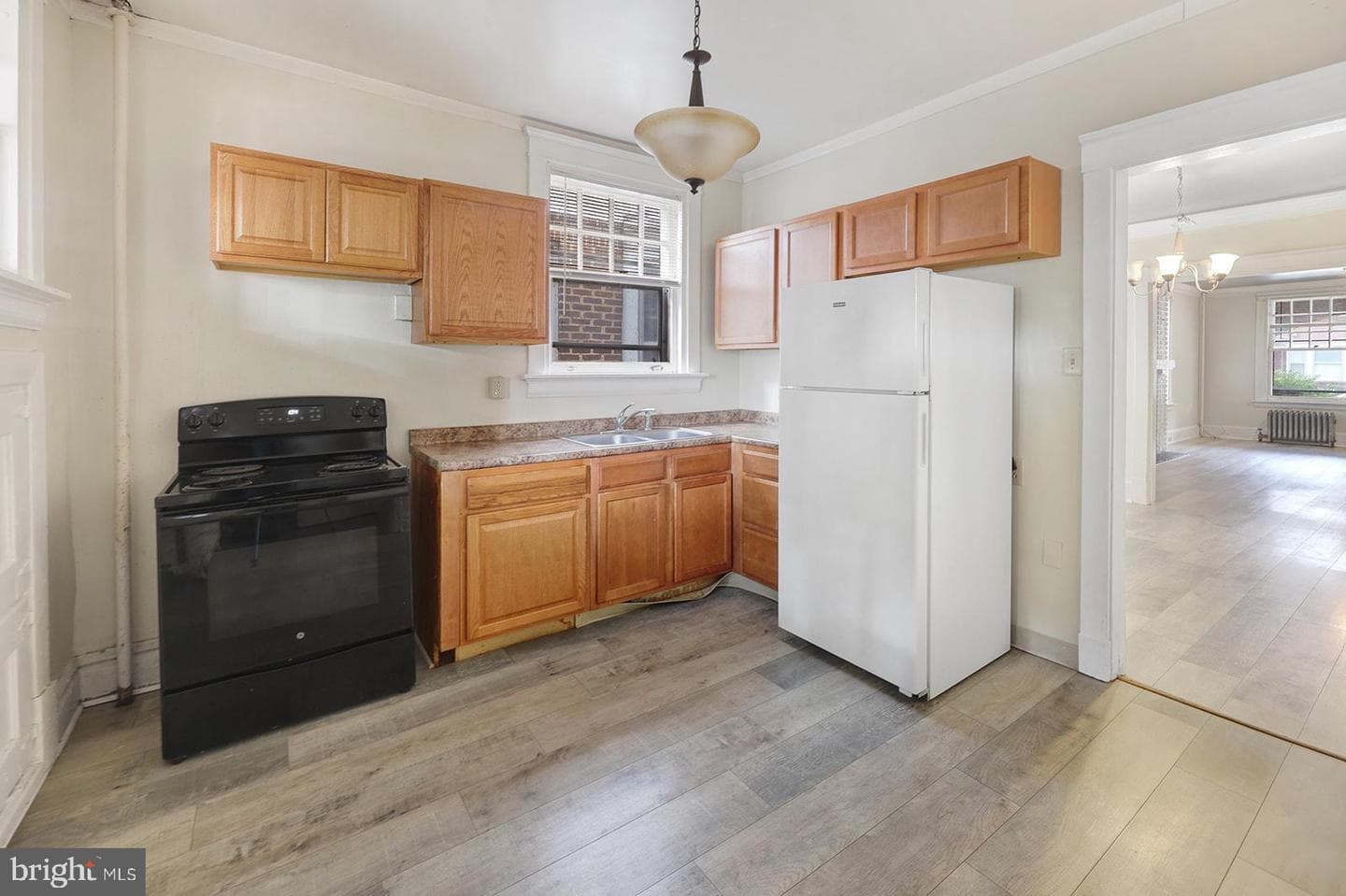 230 Seneca Street photo 12