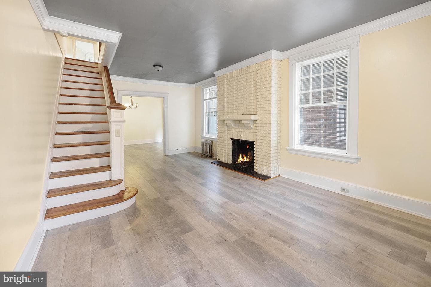230 Seneca Street photo 6