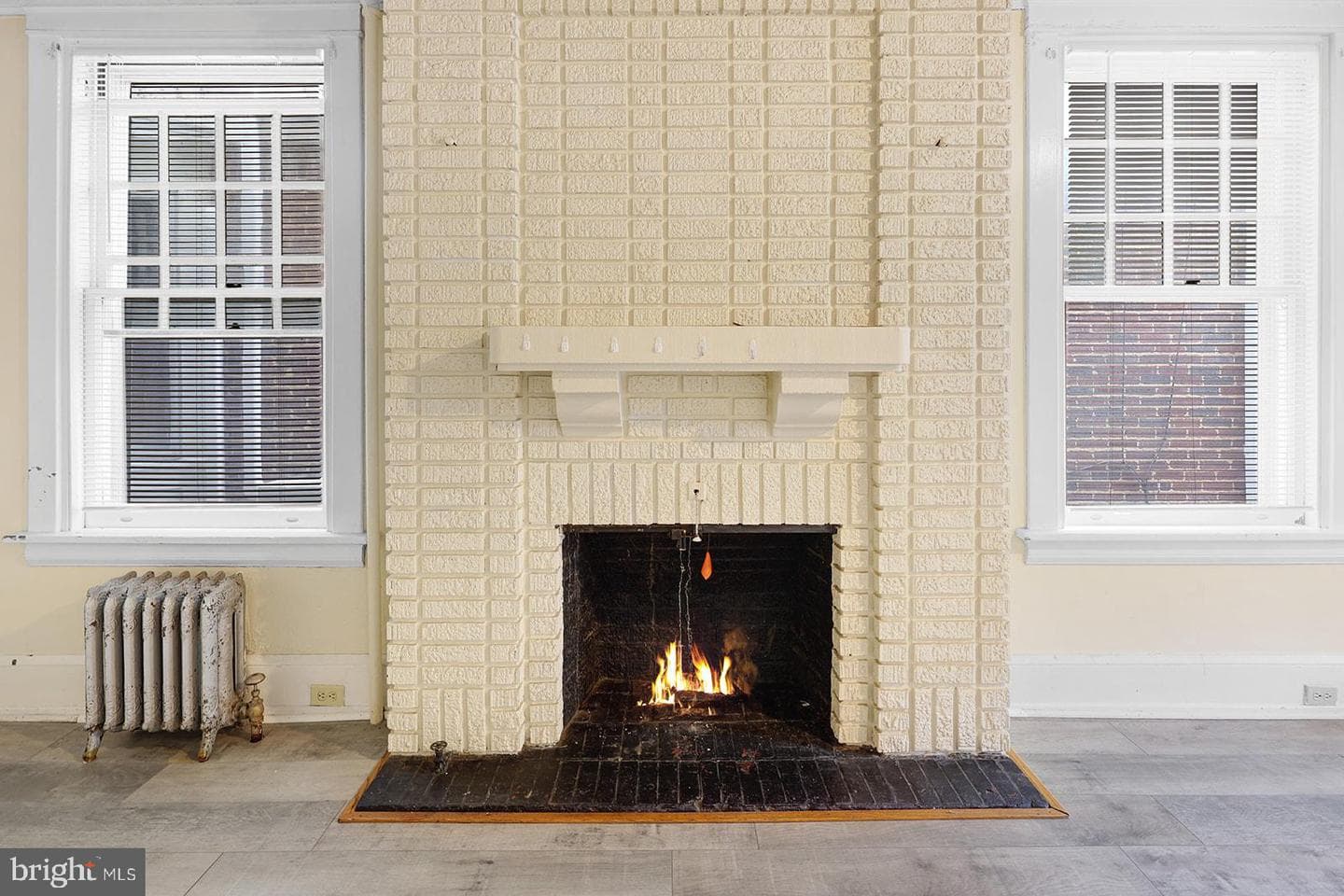 230 Seneca Street photo 7