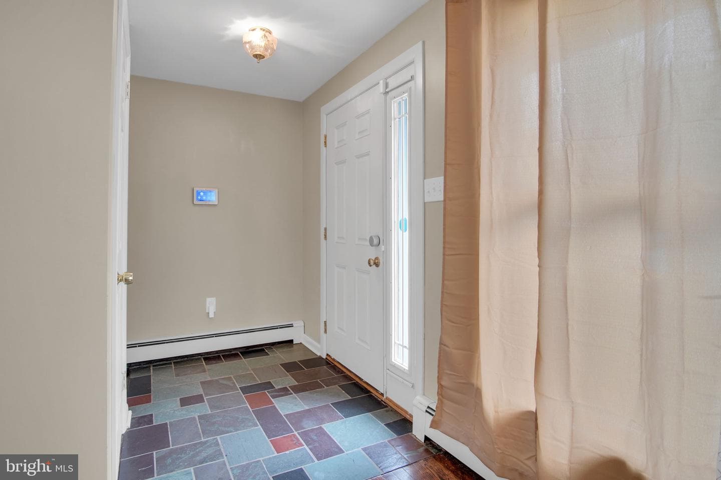 705 Shield Street photo 4