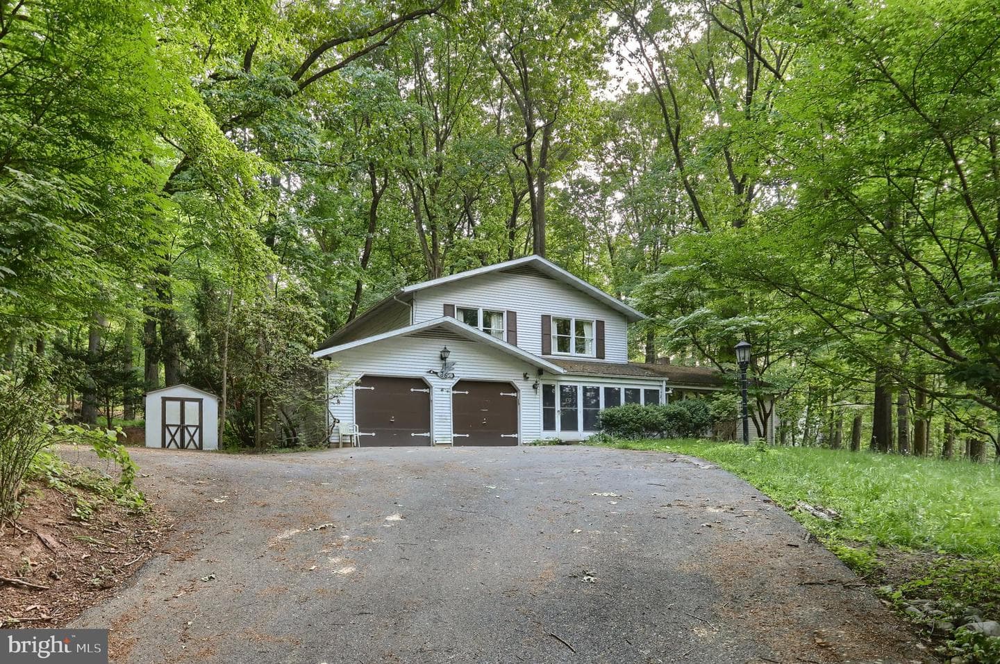 36 Brownstone Drive photo 3
