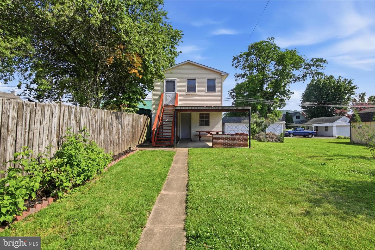 274 Moore Street, Millersburg