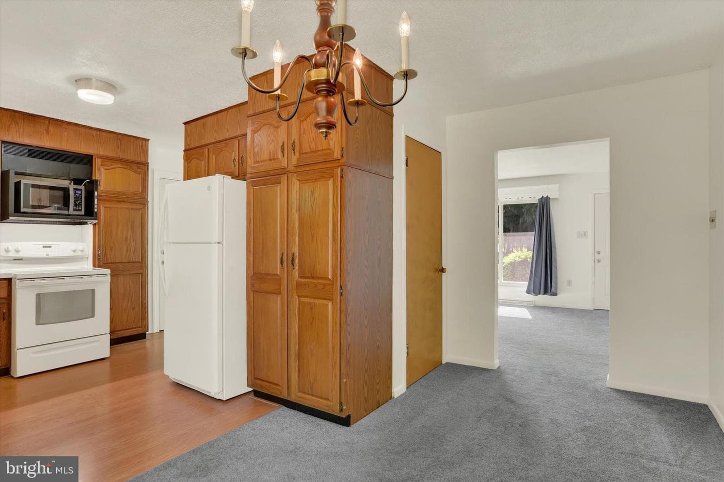 7690 Daniel Drive photo 10