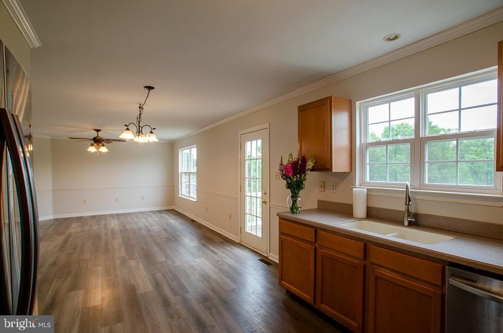 107 Peregrine Lane photo 11